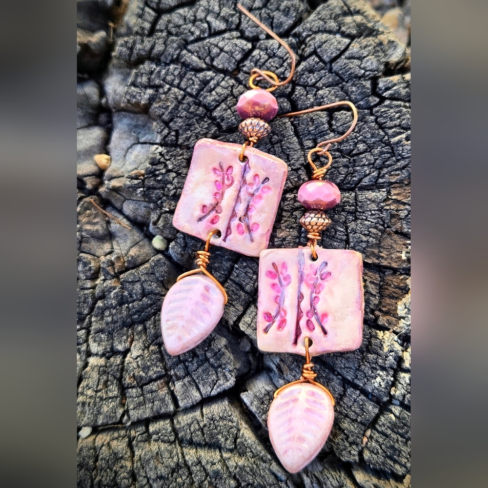 Handcrafted Romantic Rustic Pink Flowers In Clay & Glass In Copper Earrings - Picture 4 of 10